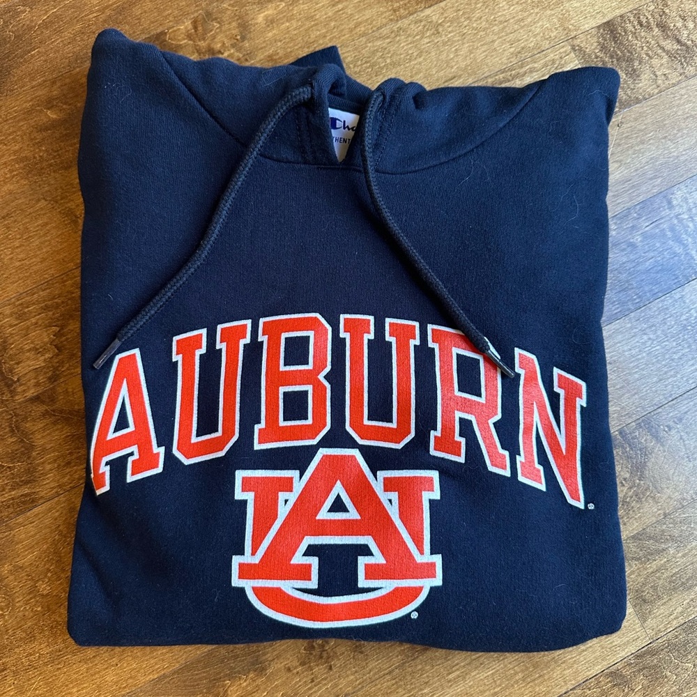 Auburn University sweatshirt… War Eagle!